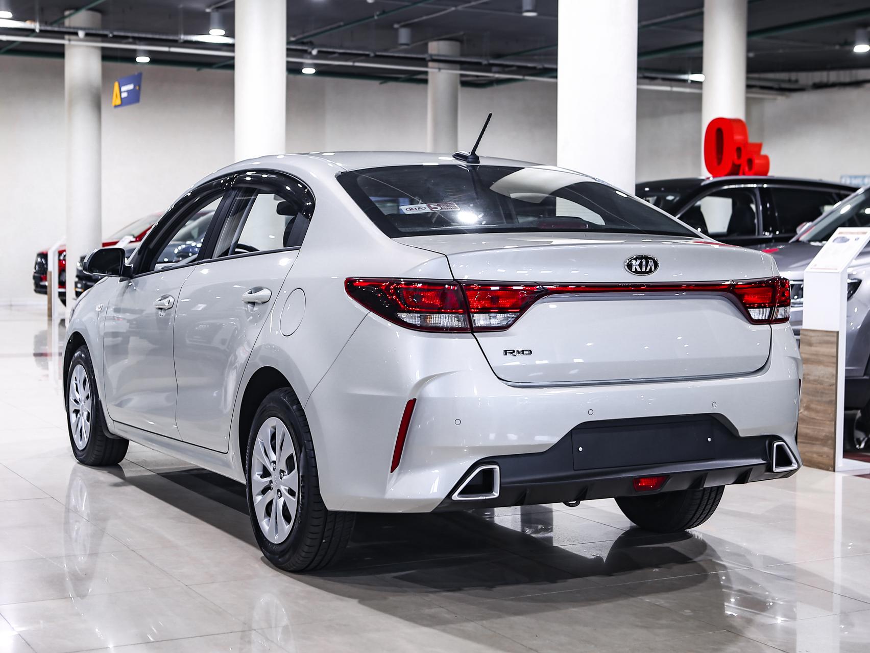 Купить Rio с пробегом