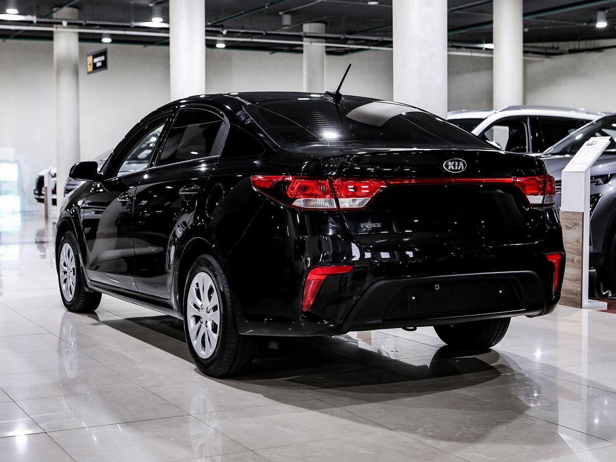 Купить Rio с пробегом