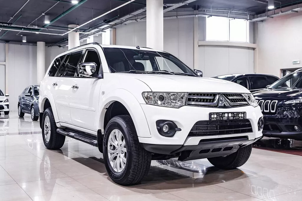 Купить Pajero Sport с пробегом