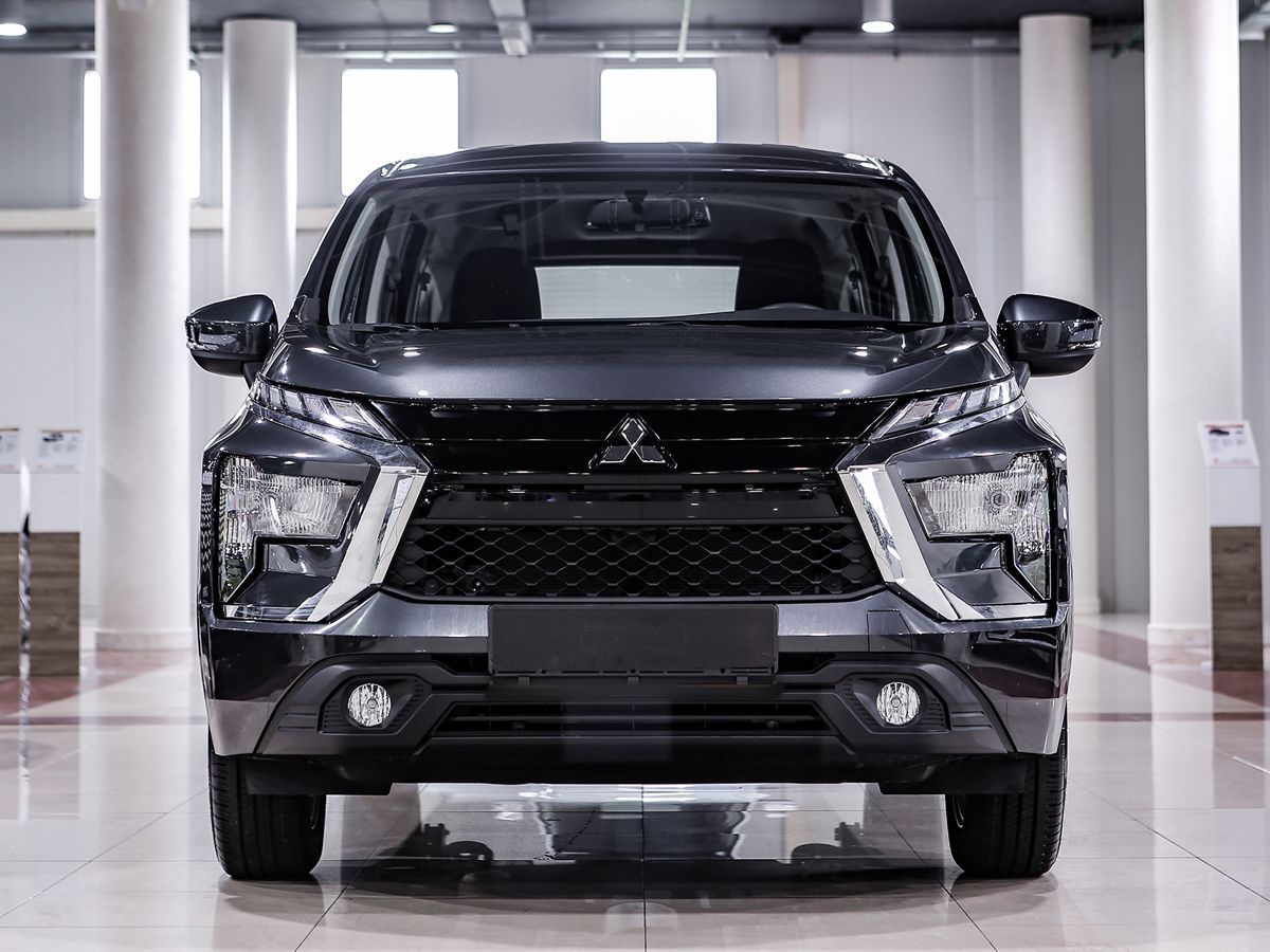 Купить Xpander с пробегом