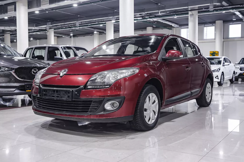 Купить Megane с пробегом